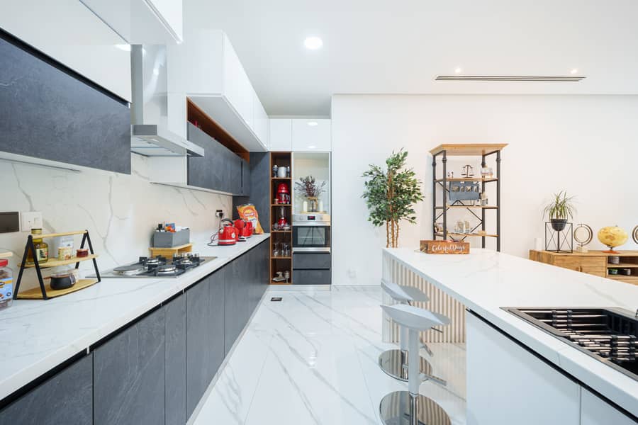 Luxury 5-Bedroom Standalone Villa — photo 17