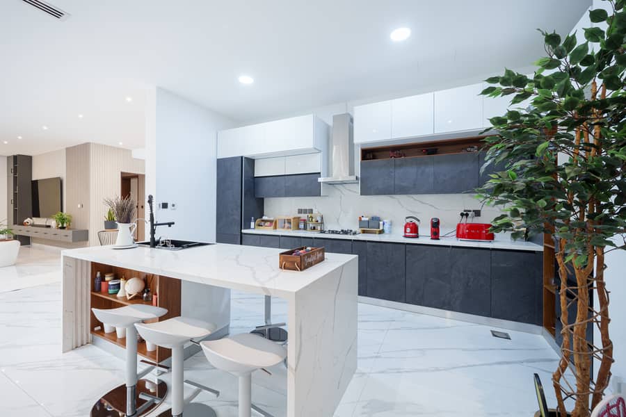 Luxury 5-Bedroom Standalone Villa — photo 20