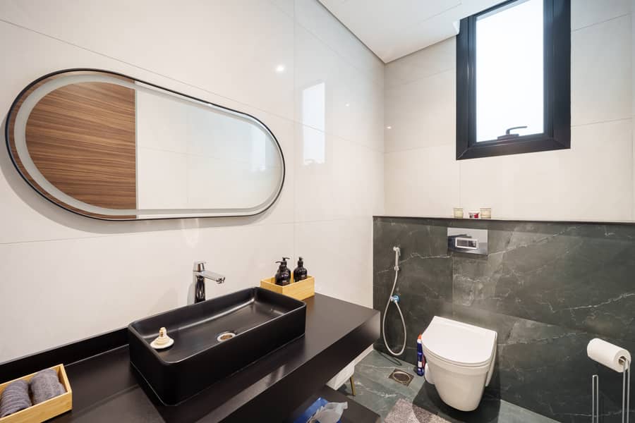 Luxury 5-Bedroom Standalone Villa — photo 22