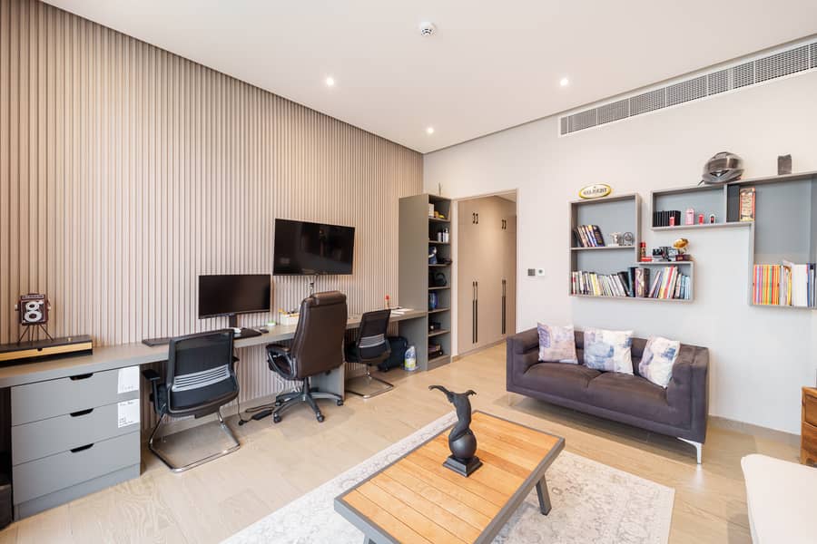 Luxury 5-Bedroom Standalone Villa — photo 24