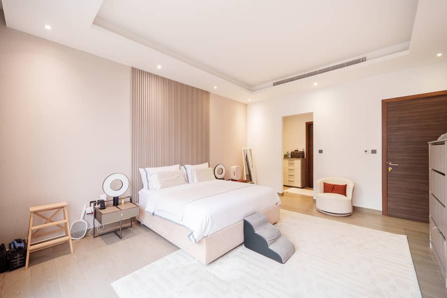 Luxury 5-Bedroom Standalone Villa — photo 37