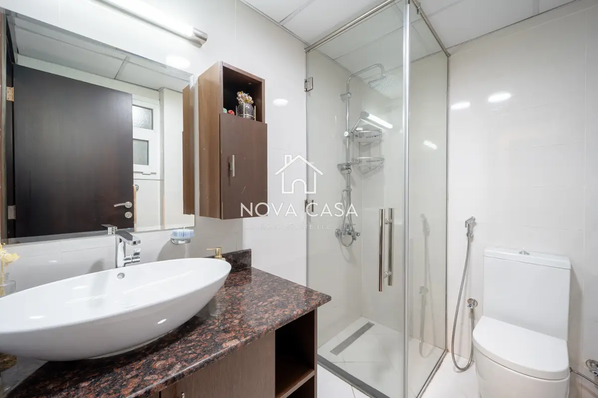 3-Bedroom + Maid's Room, For Rent — photo 23