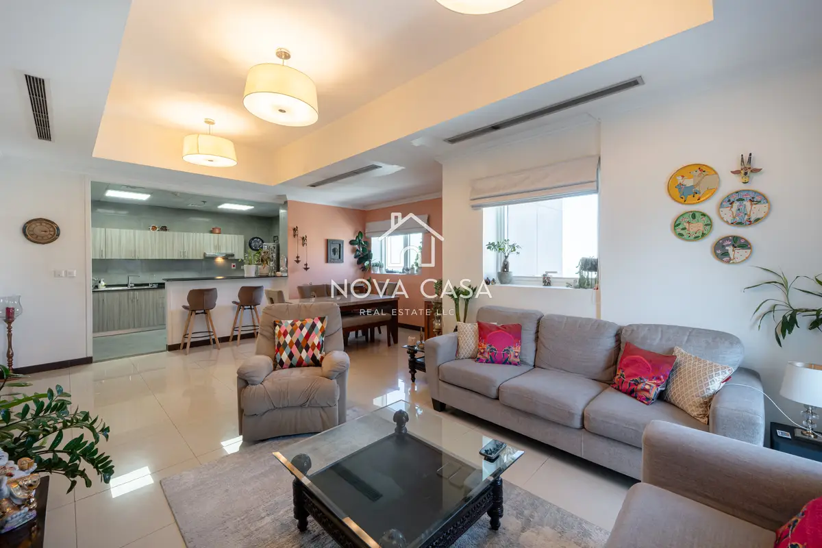 3-Bedroom + Maid's Room, Skyline View — photo 3