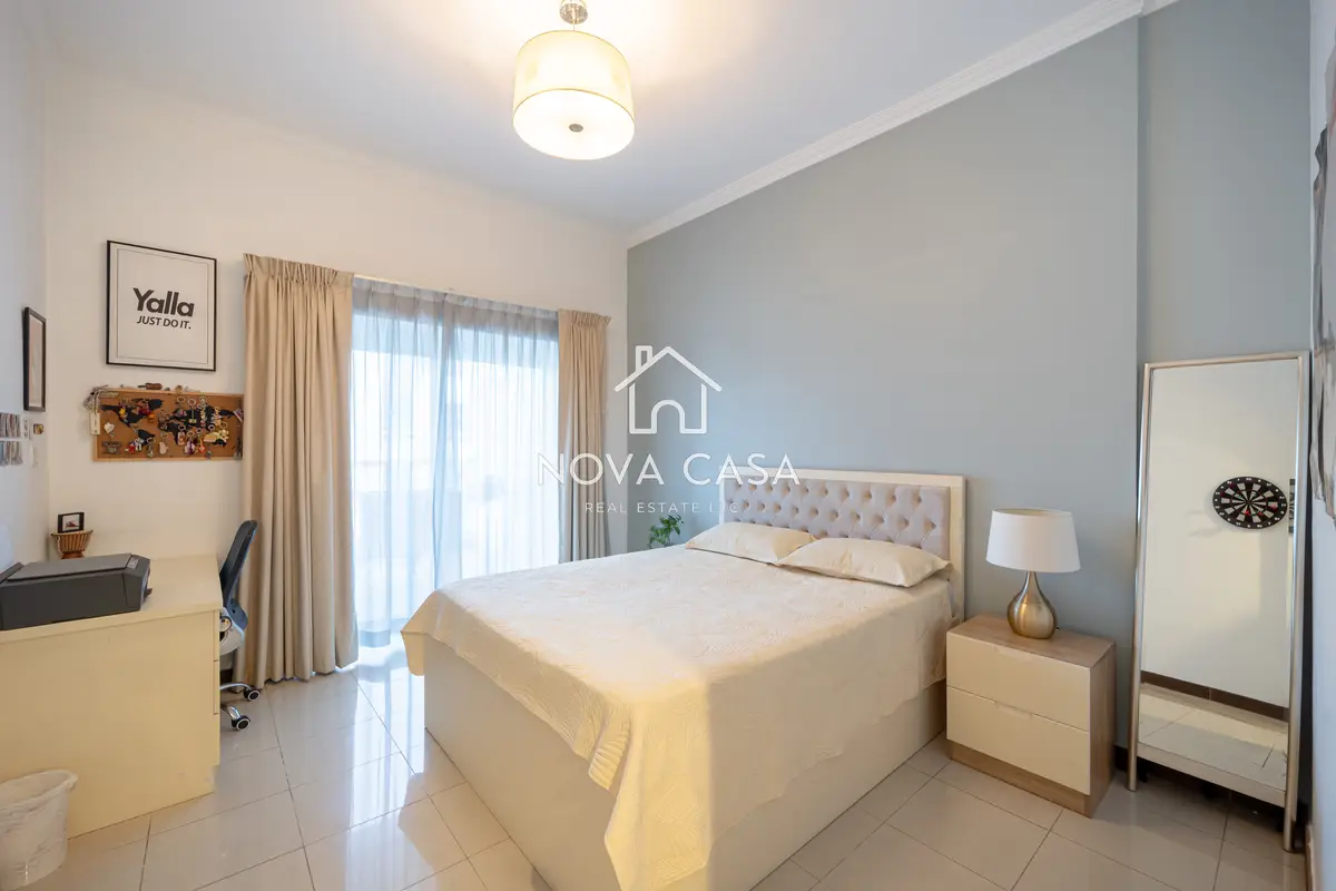 3-Bedroom + Maid's Room, Skyline View — photo 15