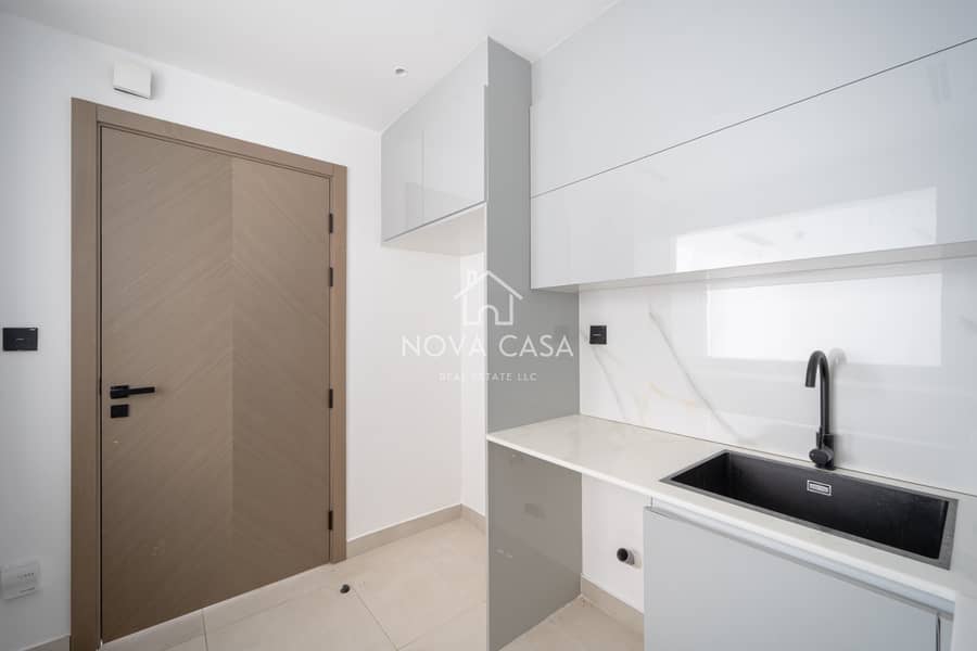 3-bedroom corner unit with Creek view in Binghatti Creek, Al Jaddaf — main photo