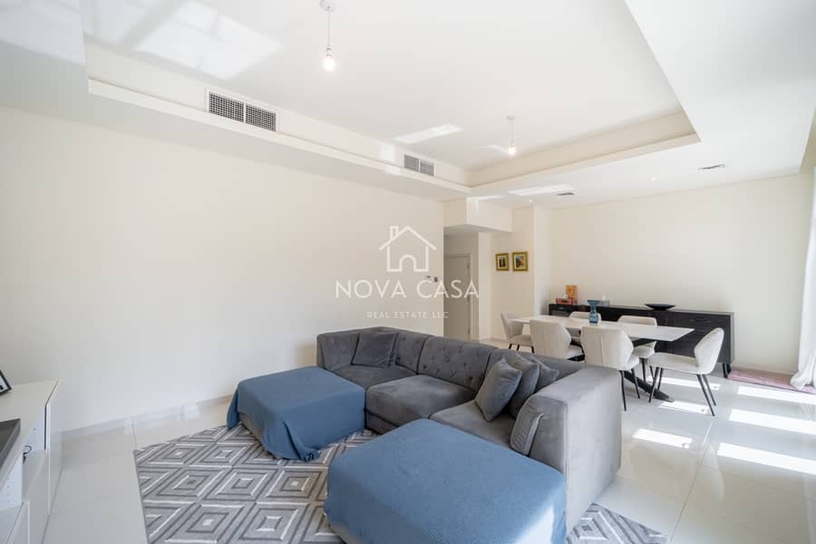 Renovated 3-Bedroom Townhouse — photo 8